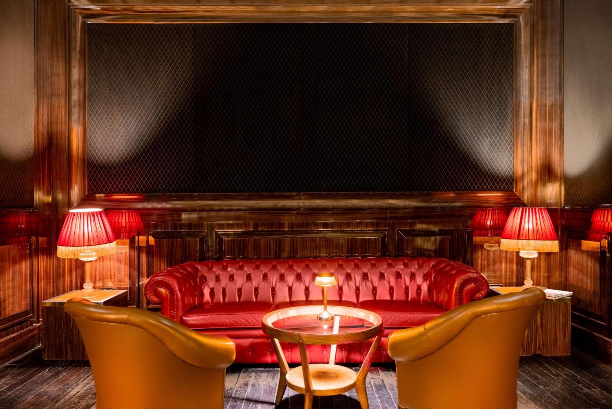 فندق Nh Collection Prague Carlo IV المظهر الخارجي الصورة The interior of the bar